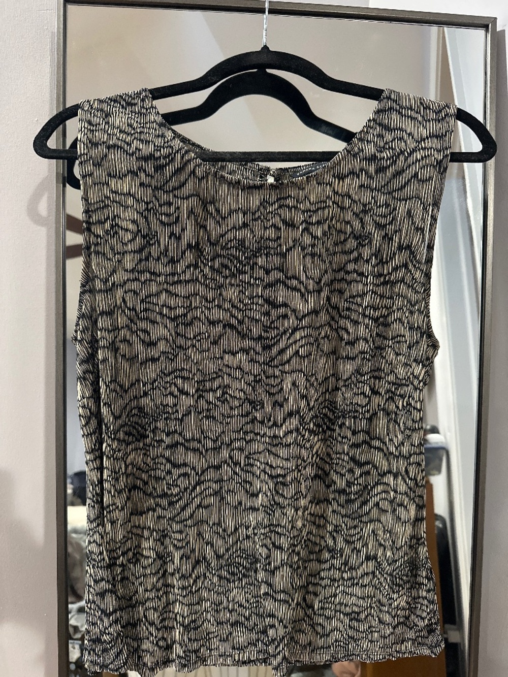 Blouse shell